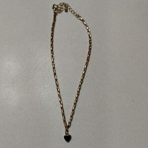 Gold Heart Pendant Choker